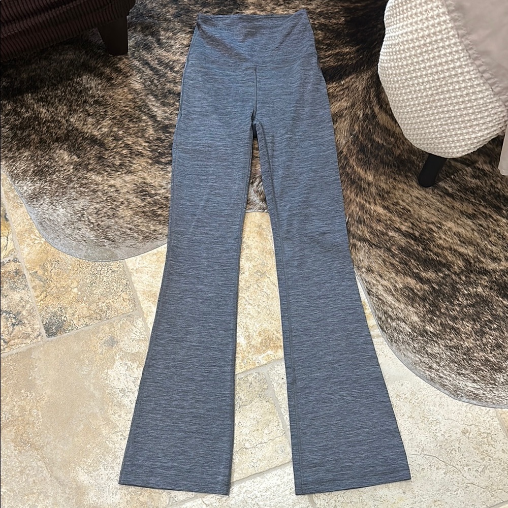 Lululemon Women's High Rise Groove Flare Leggings NWT size 2
